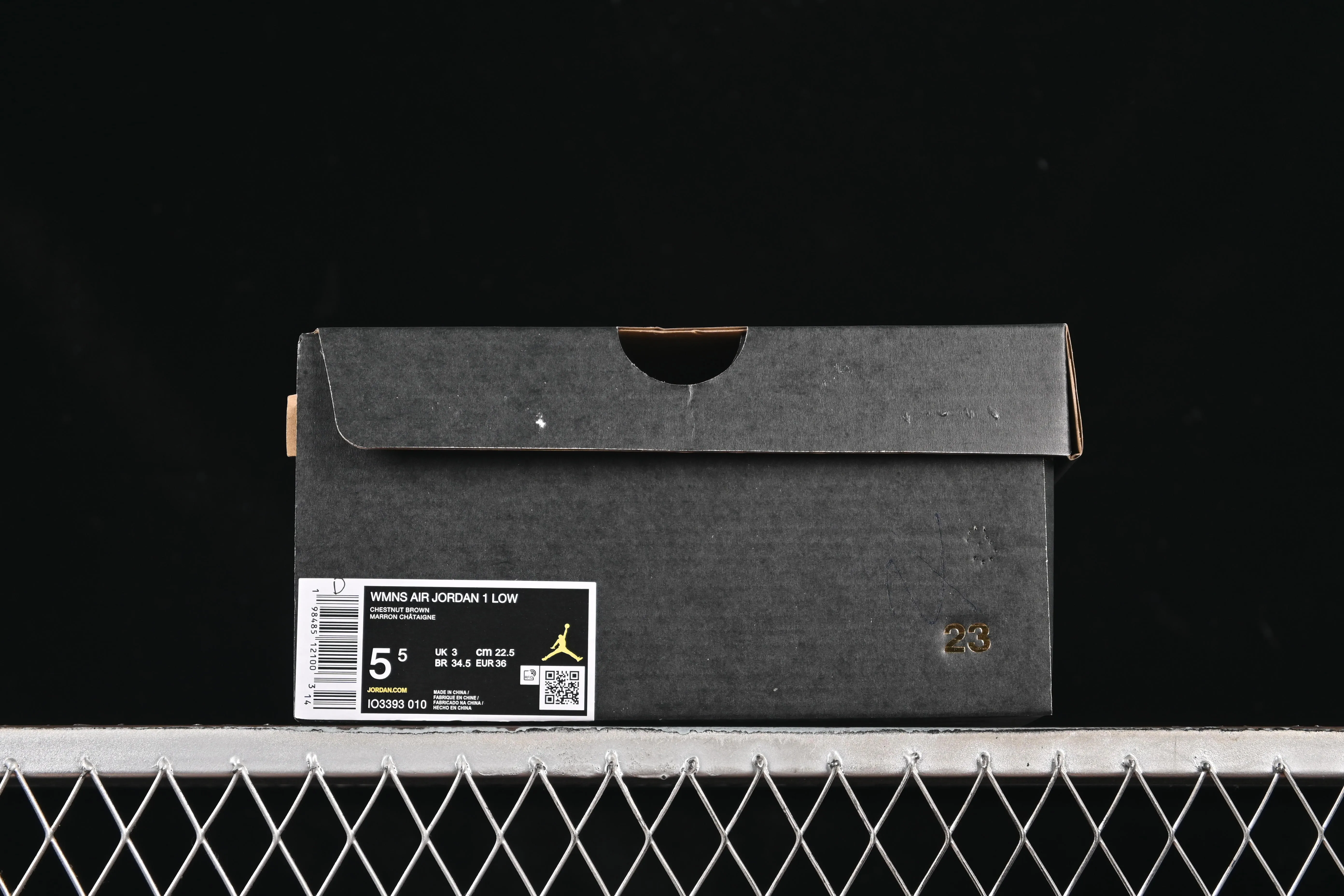 All categories Air Jordan Jordan series basketball shoes Air Jordan 1 Low Air Jordan 1 Low AJ1 Joe 1 black color low-top cultural casual sneakers IO3393-010